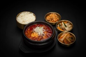 Юккедян с говядиной и папоротником/ Yukkejang